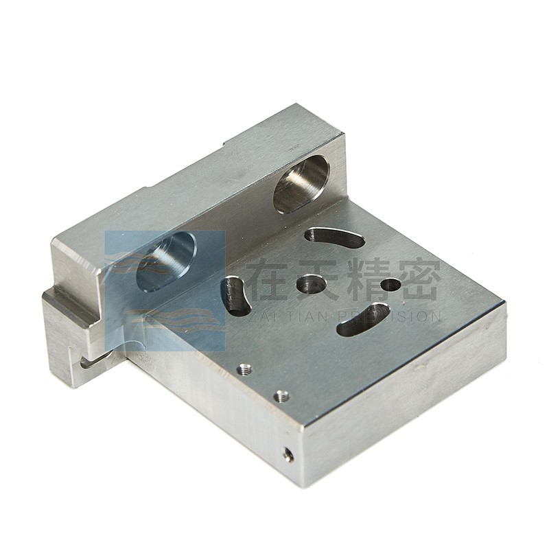 <span style=''>不鏽鋼精密加工</span>